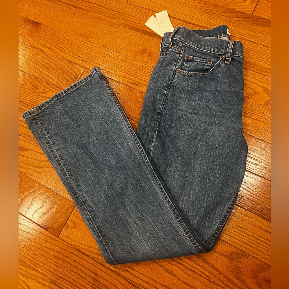 Abercrombie & Fitch Bootcut Mid rise Curve Love